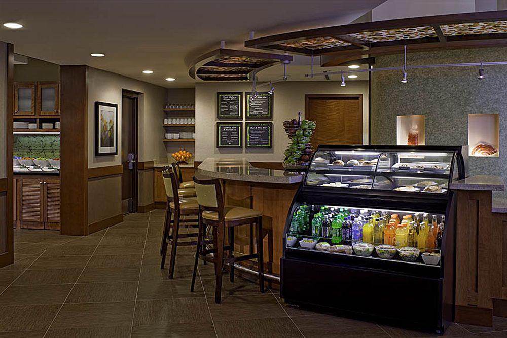 Hyatt Place Boise/Towne Square Restaurant photo